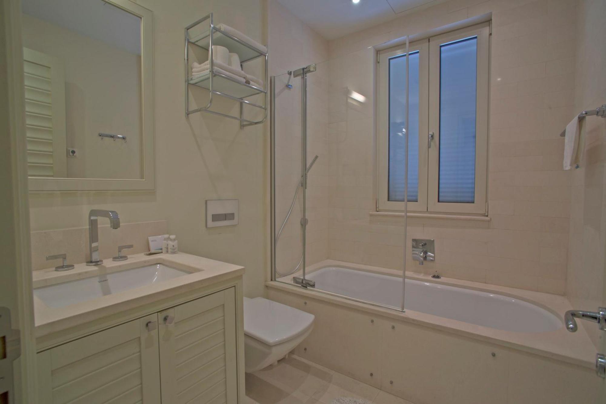 Porto Montenegro Zeta 102 - Cozy Studio Tivat Dış mekan fotoğraf